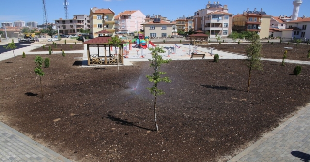 Karamanda Belediyenin Yaptığı Yeni Park Alanları Hizmete Girdi