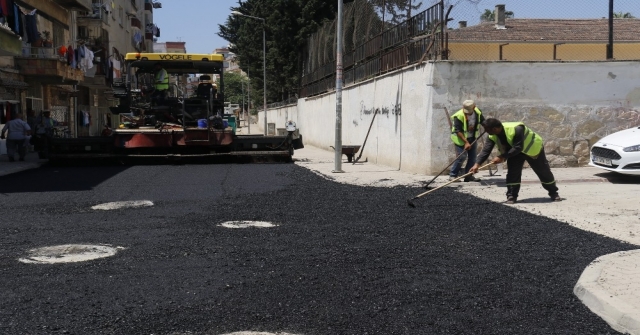 Akdenizde Asfalt Çalışmaları Aralıksız Sürüyor