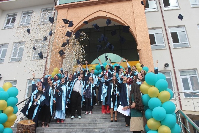 Beyşehir’de Fen Lisesi İlk Mezunlarını Verdi