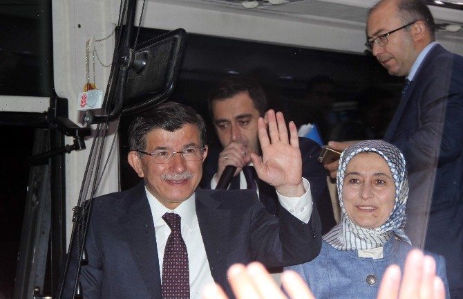 Başbakan Davutoğlu’ndan İlk Değerlendirme