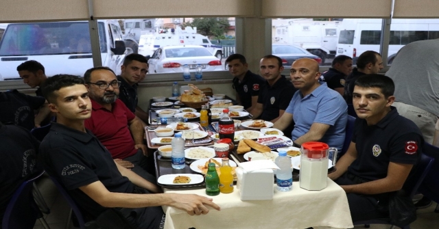 Şahne: Mersin Polisi, Kentin Huzur Ve Güvenliğini Sağlıyor