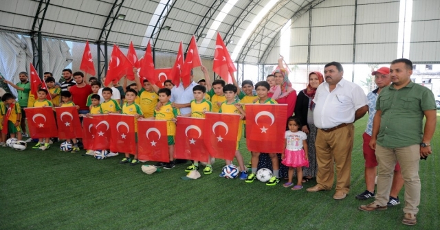 Erdemli Spordan Şehit Ömer Halisdemir Anısına Yaz Futbol Okulu