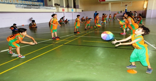 Toroslarda Yaz Basketbol Kursları Devam Ediyor