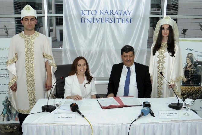 KTO Karatay Üniversitesi’nden Tarihi Mezuniyet Cübbesi