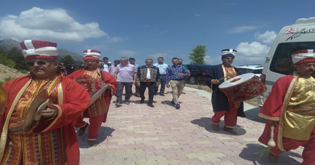 Rektör Şahin, Bu Yıl Şenlik Ağalığı Yaptı