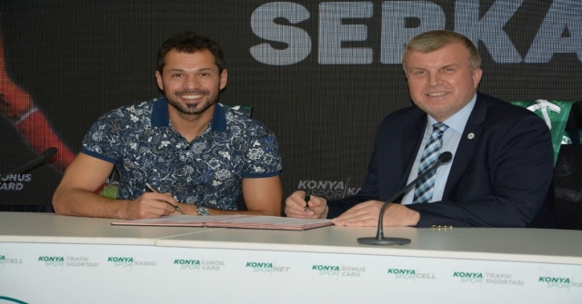 Atiker Konyaspor, Kaleci Serkan Kırıntılı İle Sözleşme Yeniledi