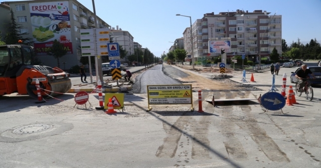 Ereğlide İstasyon Caddesi Yenileniyor