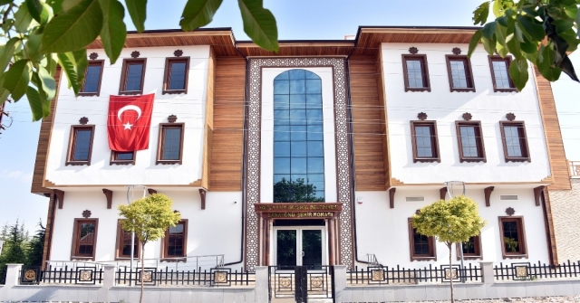 Güneysınır Ve Sarayönü Şehir Konakları Hizmete Giriyor