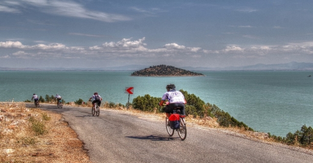 Beyşehir Gölü Etrafında Pedal Çevirecek