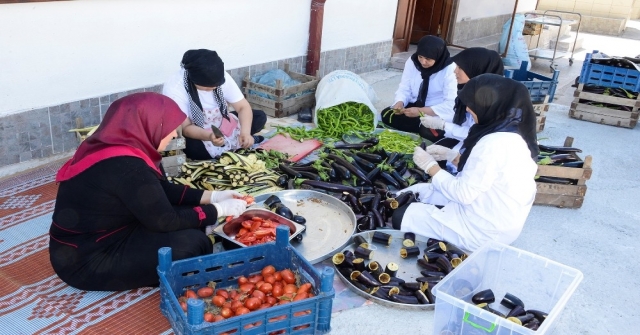 Bacıyan-I Meram Ev Ekonomisine Katkı Sağlıyor