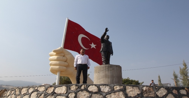 Toroslar Belediyesi, Türkeşin Adını Parkta Yaşatacak