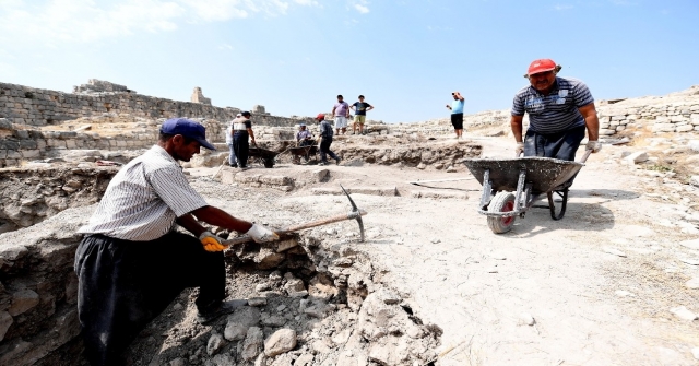 Mersin Tarihi Gün Yüzüne Çıkıyor