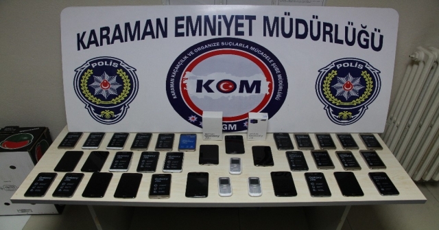 Karamanda Çok Sayıda Kaçak Cep Telefonu Ele Geçirildi