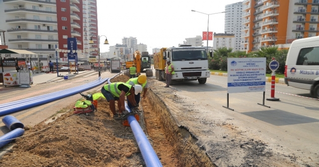 Mersinde İçmesuyu Şebeke Yenileme Çalışmaları Sürüyor