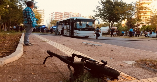 Mersinde Polis Servis Aracına Bombalı Saldırı: 12 Yaralı