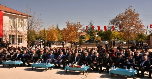 Çerkes Dilini Ve Kültürünü Yaşatacak Kültür Merkezi Açıldı