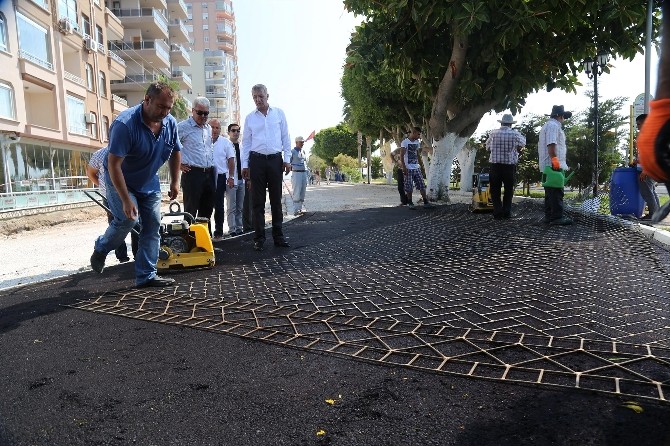 Mezitli Sahil Yolu Renkleniyor