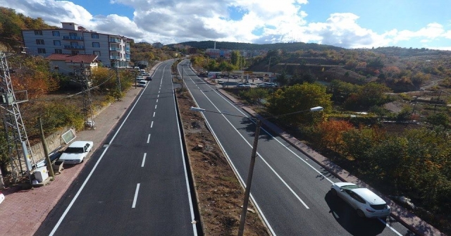 Beyşehirin Dış Mahalleleri Sıcak Asfaltla Tanışıyor