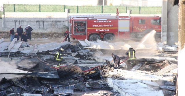 Fabrikadan Geriye Enkaz Yığını Kaldı