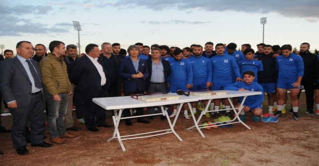 Mgcden Mersin İdmanyurduna Destek Ziyareti