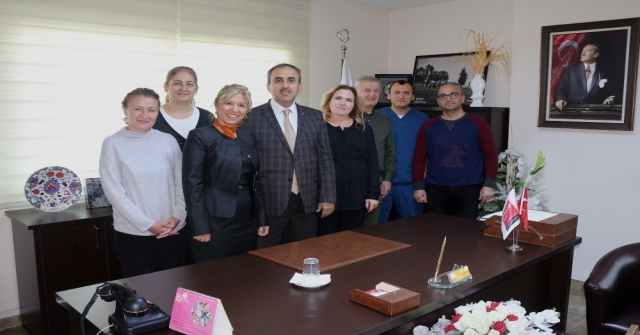 Dr. Bahçacı: “Kendilerini Diş Hekimi Olarak Tanıtan Kişilerle Mücadele Ediyoruz”
