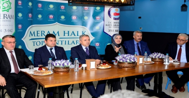 Meramda Halk Toplantıları Sürüyor