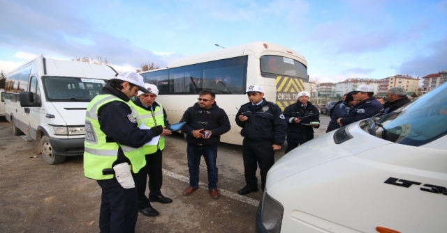 Beyşehirde Toplu Taşıma Araçlarına Denetim