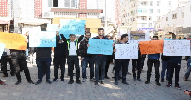 Trumpın Kudüs Kararı Erdemlide Protesto Edildi