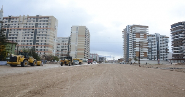 Şehit Ömer Halisdemir Caddesi Selçukluyu Meramla Buluşturacak