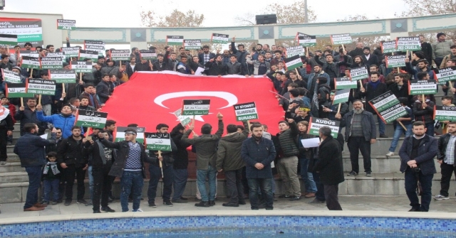 Konyada Stklardan Kudüs Protestosu