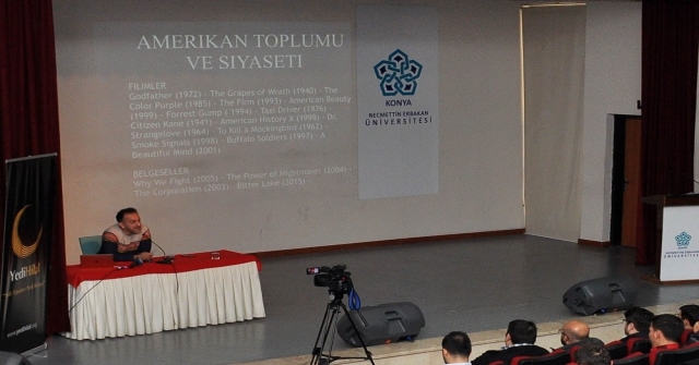 Çin Shanghai Üniversitesinden Doç. Dr. Tuğrul Keskin Neüde Konferans Verdi