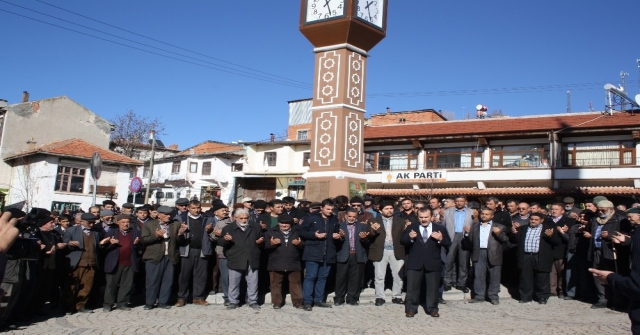 Derbentte, Abdnin Kudüsü İsrailin Başkenti Olarak Tanımasına Tepki