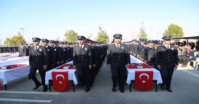 Ereğli Pomemde Mezuniyet Coşkusu Yaşandı