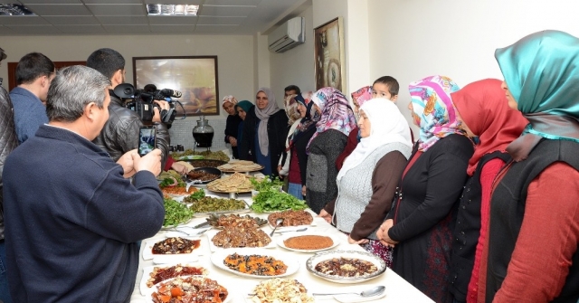 Pekmezle Yapılan 51 Çeşit Ürün Tanıtıldı