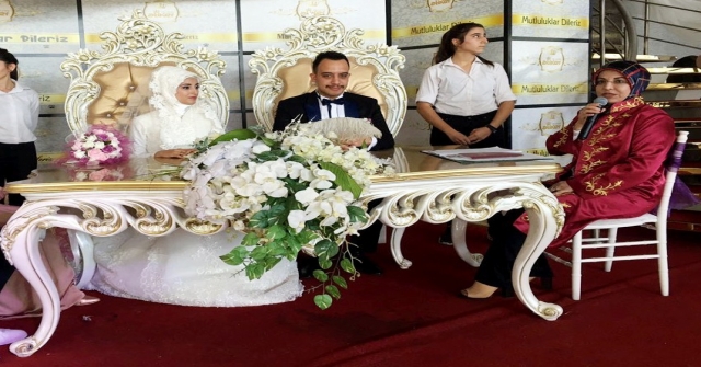 Meramda 2017De 2572 Nikah Kıyıldı