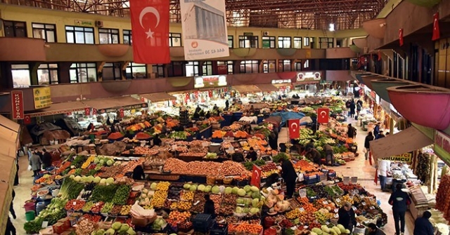 Konyanın Dört Bir Yanı Türk Bayrağıyla Süsleniyor