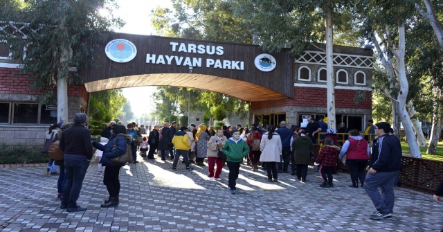 Öğrencilerin Karne Hediyesi, Hayvanat Bahçesi Gezisi Oldu