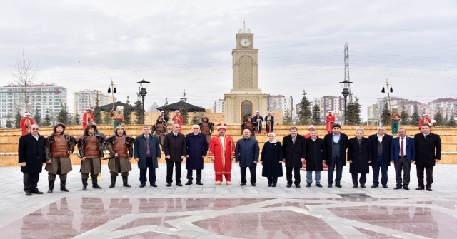 Konyada Bulunan Belediye Başkanları Tarihi Ve Kültürel Mekanları İnceledi