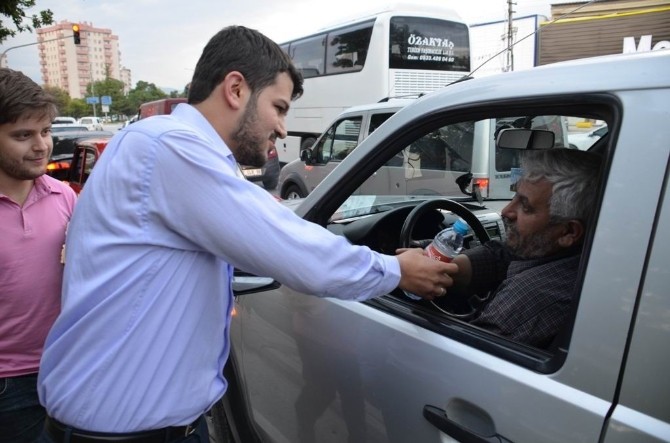 Konya AK Gençlik’ten “İftara 5 Kala” İftariyelik İkramı