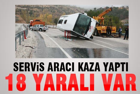 Karaman’da servis midibüsü devrildi: 18 yaralı