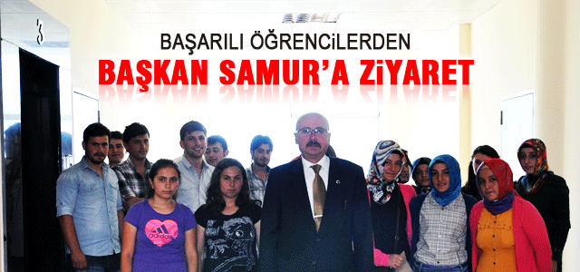 Başarılı Öğrencilerden Başkan Samur’a Ziyaret