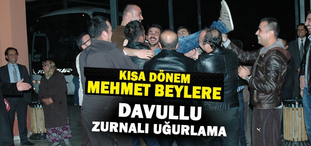 Kısa Dönem Mehmetçiklere Davullu Zurnalı Uğurlama