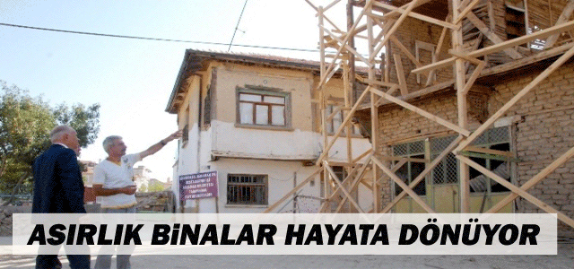 Belediye 2 Asırlık Binayı Hayata Döndürüyor