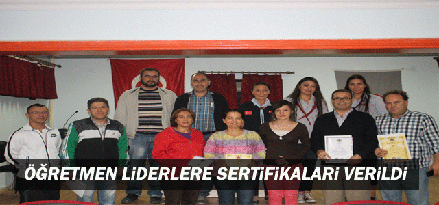 Öğretmen Liderlere Sertifikaları Verildi