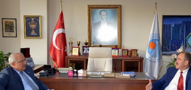 Başkan Kocamaz, Başkan Türk’ü Ziyaret Etti