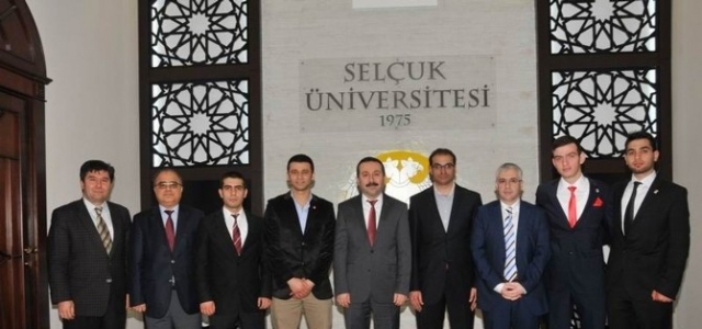 Şeref Diploması Ödüllü Topluluktan Rektör Gökbel’e Ziyaret