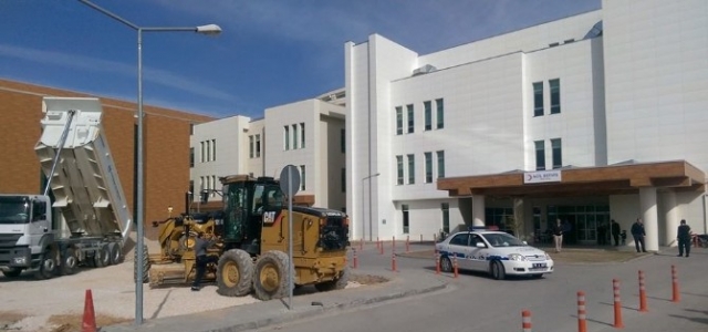 Devlet Hastanesi Otoparkı Genişletiliyor