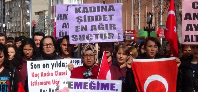 Karaman’da Özgecan’ın Hunharca Öldürülmesi Protesto Edildi