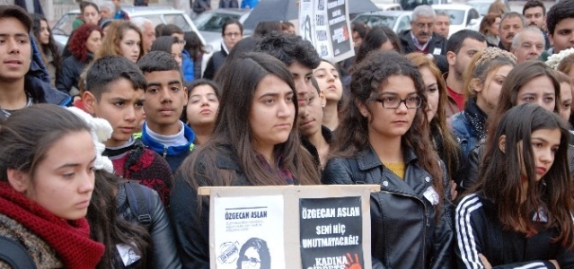 Silifkeli Kadınlar Tecavüze İdam İstedi