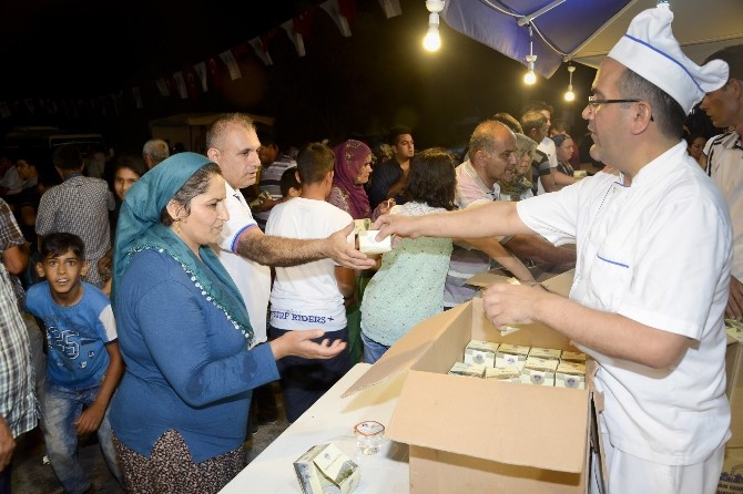 Kadir Gecesi’nin Maneviyatı Yüreklerde Hissedildi